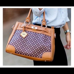 Danbury Mint Signature Personalized Initial Handbag Brand New with tags.